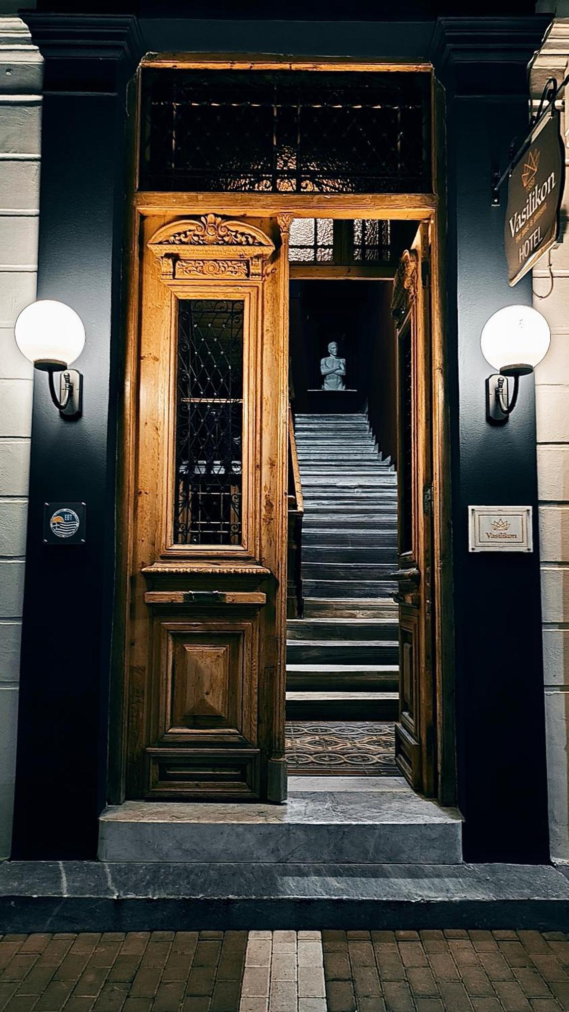 Vasilikon Hotel 1888 The Past Is Present Historical Preservation Monument Kalamata Exteriér fotografie